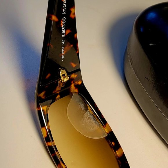 Gucci 2526/S Sunglasses main image 8
